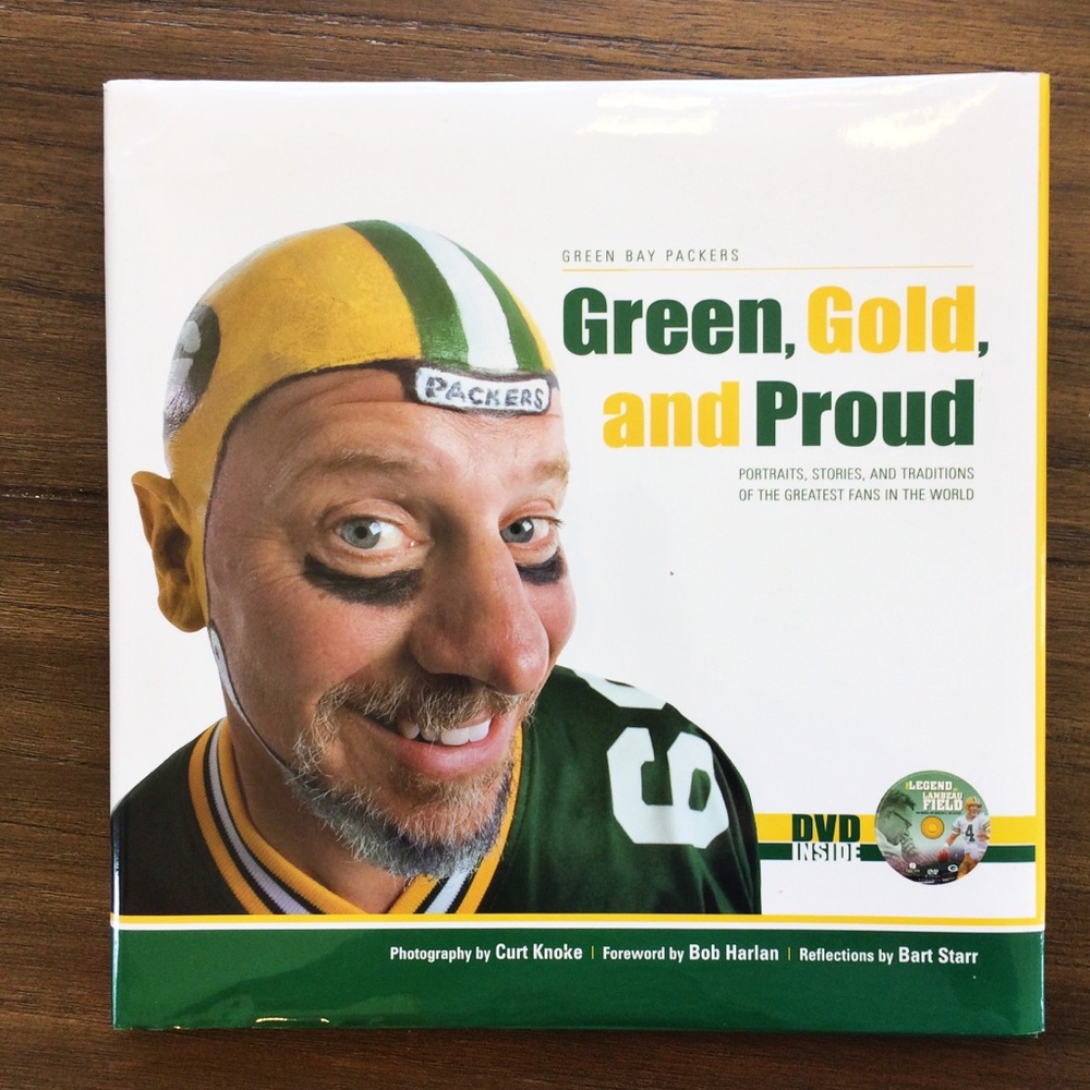 GREEN BAY PACKERS GREEN GOLD PROUD GIFT BOOK NEW